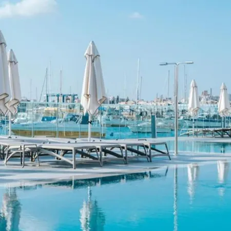 Apartament Beautiful 2bdr In Center Sliema! Near *