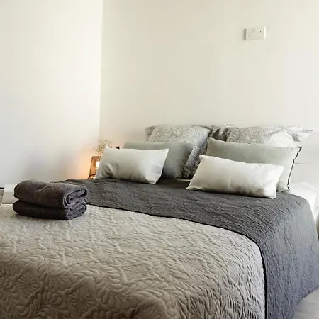 公寓 Beautiful 2bdr In Center Sliema! Near 斯利马