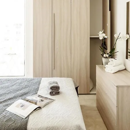 Beautiful 2bdr In Center Sliema! Near 公寓